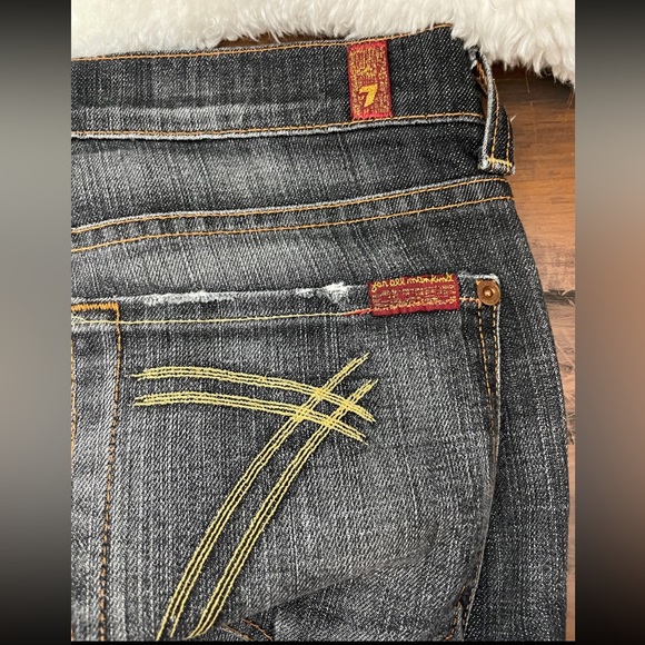 7 for all mankind Jeans - Picture 2 of 3